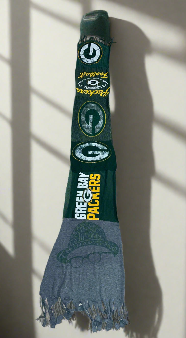 PACKER scarf